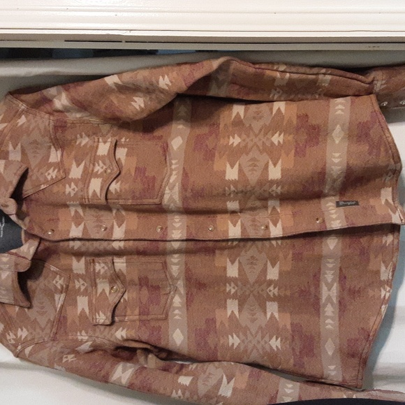 Wrangler Retro Premium Multicolor Shirt - Picture 1 of 3